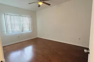 1701 NW 96th Terrace, Pembroke Pines, FL 33024 - Photo 4