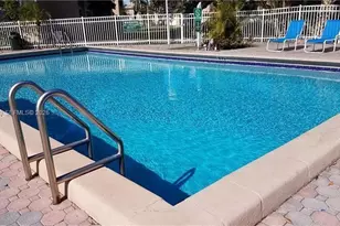 1701 NW 96th Terrace, Pembroke Pines, FL 33024 - Photo 18