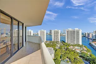 2000 Island Blvd, Aventura, FL 33160 - Photo 40