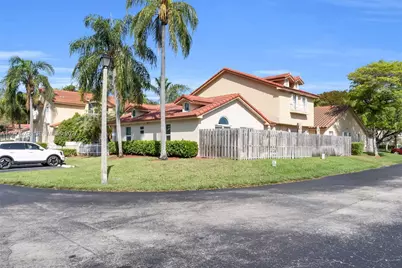 8751 SW 215th Ter, Cutler Bay, FL 33189 - Photo 18