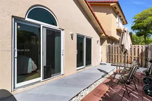 8751 SW 215th Terrace, Cutler Bay, FL 33189 - Photo 16