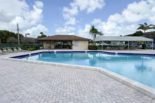 301 SW 135th Ave, Pembroke Pines, FL 33027 - Photo 28