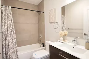 211 SE 4th St, Hallandale Beach, FL 33009 - Photo 18