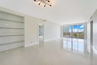 401 69th St #913, Miami Beach, FL 33141 - Photo 2