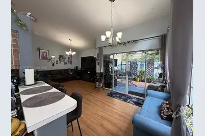 400 Somerset Way, Weston, FL 33326 - Photo 8