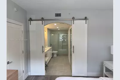 6700 NW 114th Ave #902, Doral, FL 33178 - Photo 14