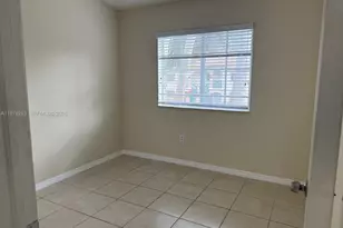 2930 SE 12th Rd, Homestead, FL 33035 - Photo 4