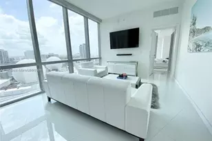 851 NE 1st Ave, Miami, FL 33132 - Photo 2