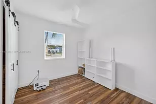 731 N 69th Ave, Hollywood, FL 33024 - Photo 30