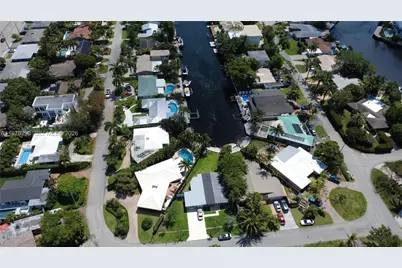 2416 NE 19th Ter, Wilton Manors, FL 33305 - Photo 18