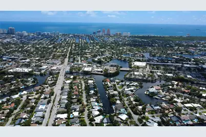 2416 NE 19th Ter, Wilton Manors, FL 33305 - Photo 22