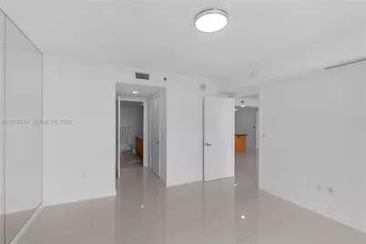 50 Biscayne Blvd #1902, Miami, FL 33132 - Photo 20