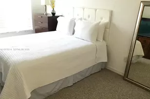 4601 Yellowgold Rd W, Kissimmee, FL 34746 - Photo 14