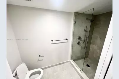 488 NE 18th St #2302, Miami, FL 33132 - Photo 8