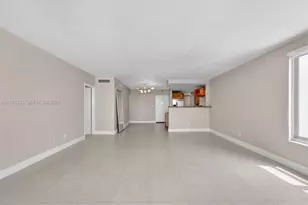 1000 West Ave, Miami Beach, FL 33139 - Photo 10