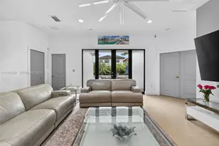 14541 SW 16th St, Miami, FL 33175 - Photo 16