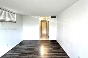 1501 NE 191st St, Miami, FL 33179 - Photo 6
