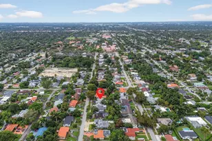 425 NE 114th St, Miami, FL 33161 - Photo 42