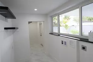 10381 SW 32nd St, Miami, FL 33165 - Photo 20