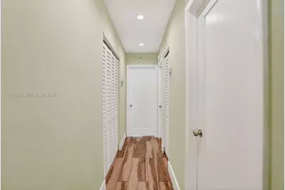 7016 SW 103rd Pl, Miami, FL 33173 - Photo 14
