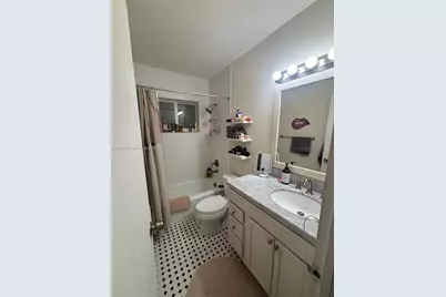 75 Washington Ave #12A, Miami Beach, FL 33139 - Photo 4