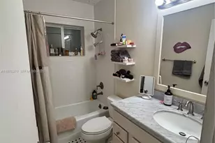 75 Washington Ave, Miami Beach, FL 33139 - Photo 4