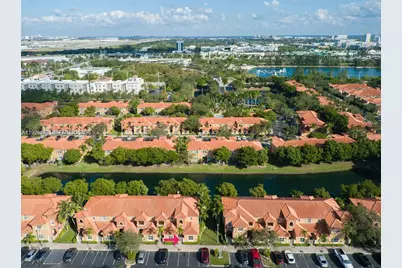 4942 Windward Way #1306, Dania Beach, FL 33312 - Photo 44