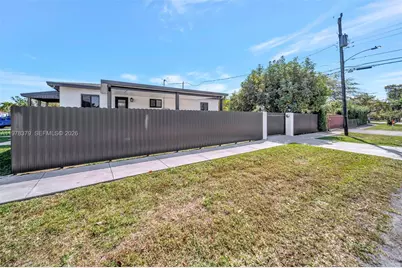 7470 SW 37th St, Miami, FL 33155 - Photo 38