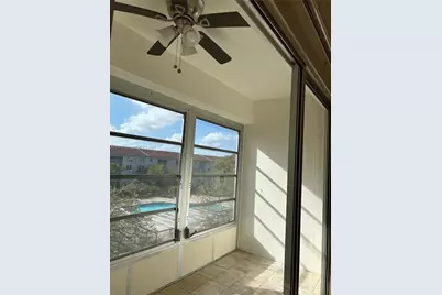 1400 SW 124th Ter #405Q, Pembroke Pines, FL 33027 - Photo 10