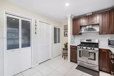 2862 SW 38th Ct, Miami, FL 33134 - Photo 36
