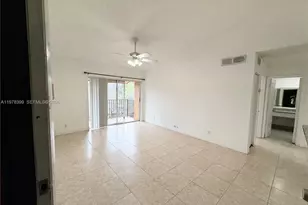 10717 Cleary Blvd, Plantation, FL 33324 - Photo 4