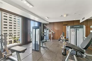 325 S Biscayne Bl, Miami, FL 33131 - Photo 54