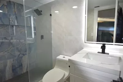 7500 NW 17th St #102, Plantation, FL 33313 - Photo 12