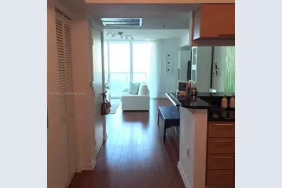 31 SE 5th St #2206, Miami, FL 33131 - Photo 12