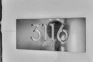 121 NE 34th St, Miami, FL 33137 - Photo 24