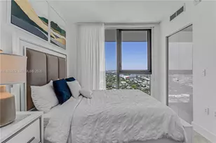 121 NE 34th St, Miami, FL 33137 - Photo 20