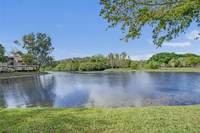 2541 N Carambola Cir N #1832, Coconut Creek, FL 33066 - Photo 36