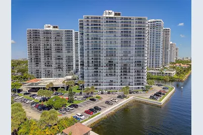 20515 E Country Club Dr #849, Aventura, FL 33180 - Photo 36