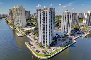 20515 E Country Club Dr, Aventura, FL 33180 - Photo 42