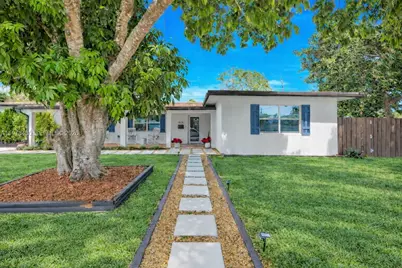 9305 SW 178th Ter, Palmetto Bay, FL 33157 - Photo 1