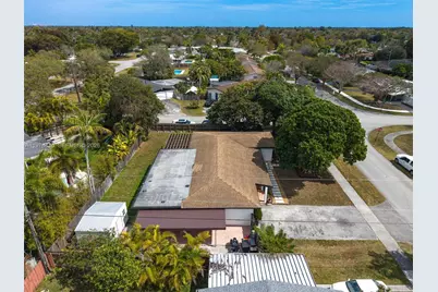 9305 SW 178th Ter, Palmetto Bay, FL 33157 - Photo 36