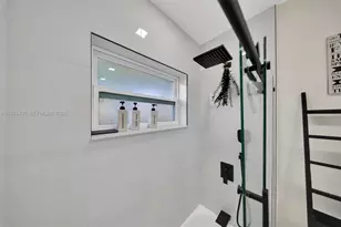 9305 SW 178th Terrace, Palmetto Bay, FL 33157 - Photo 12