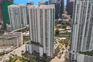 350 S Miami Ave, Miami, FL 33130 - Photo 40