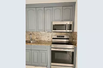 1031 Atlantic Ave #A, Opa-Locka, FL 33054 - Photo 6