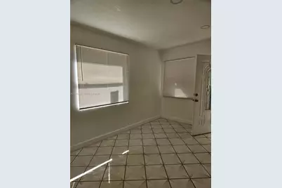 1031 Atlantic Ave #A, Opa-Locka, FL 33054 - Photo 4