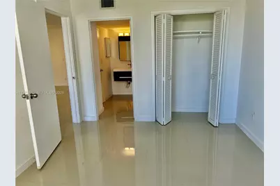 500 NE Three Islands Blvd #223, Hallandale Beach, FL 33009 - Photo 10