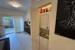 2604 SE 19th St, Homestead, FL 33035 - Photo 6