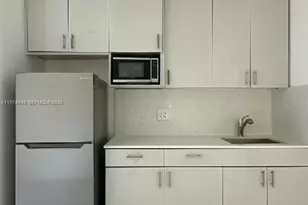 10241 SW 88th St, Miami, FL 33176 - Photo 2