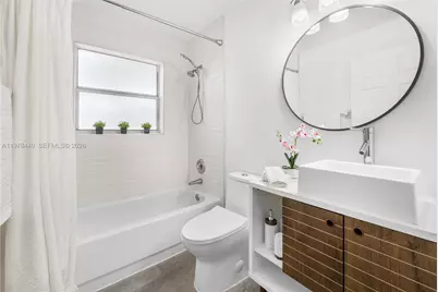 2020 SE 5th Pl, Homestead, FL 33033 - Photo 14