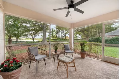 2020 SE 5th Pl, Homestead, FL 33033 - Photo 4